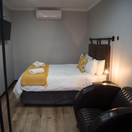 Beesdam Guesthouse Potchefstroom Kültér fotó