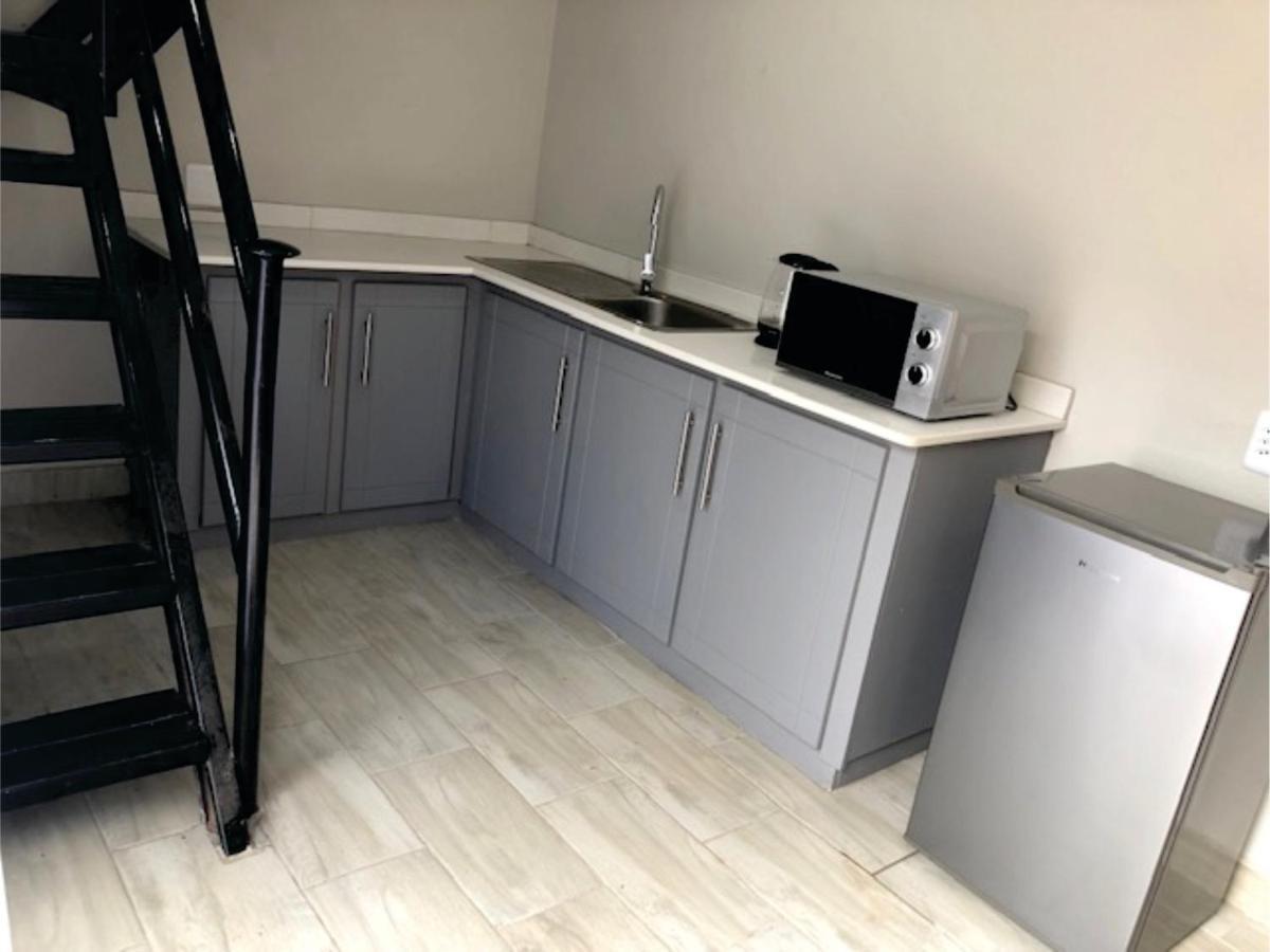 Beesdam Guesthouse Potchefstroom Kültér fotó