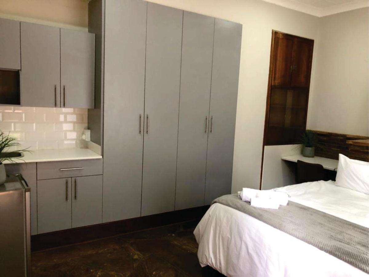 Beesdam Guesthouse Potchefstroom Kültér fotó