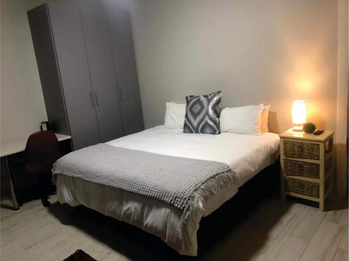 Beesdam Guesthouse Potchefstroom Kültér fotó