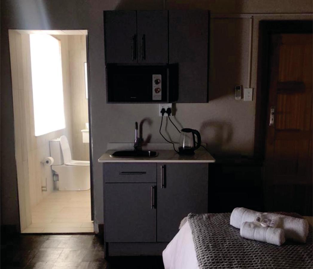 Beesdam Guesthouse Potchefstroom Kültér fotó