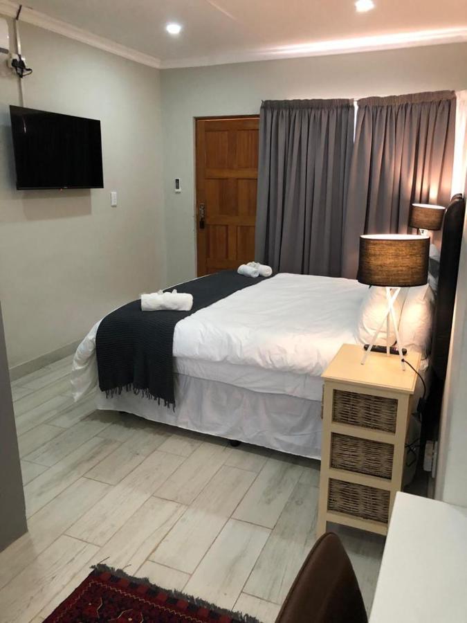 Beesdam Guesthouse Potchefstroom Kültér fotó