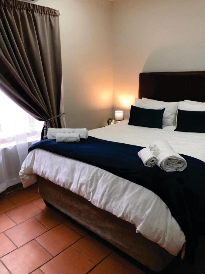 Beesdam Guesthouse Potchefstroom Kültér fotó